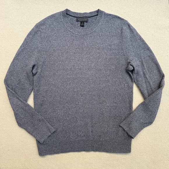 Banana Republic Other - Banana Republic Heathered Gray Crewneck Sweater